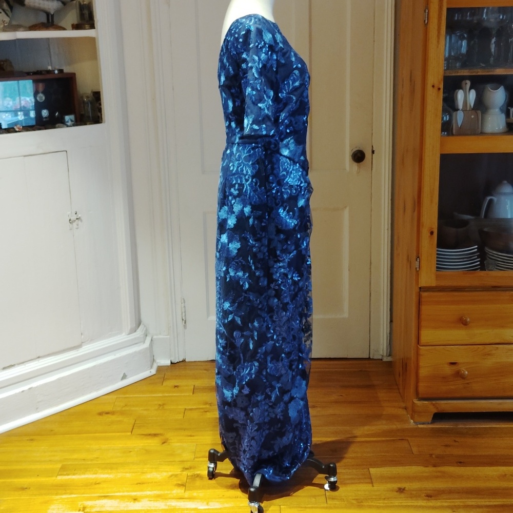 JS Collections "AYANA" Column Gown - Picture 9 of 16